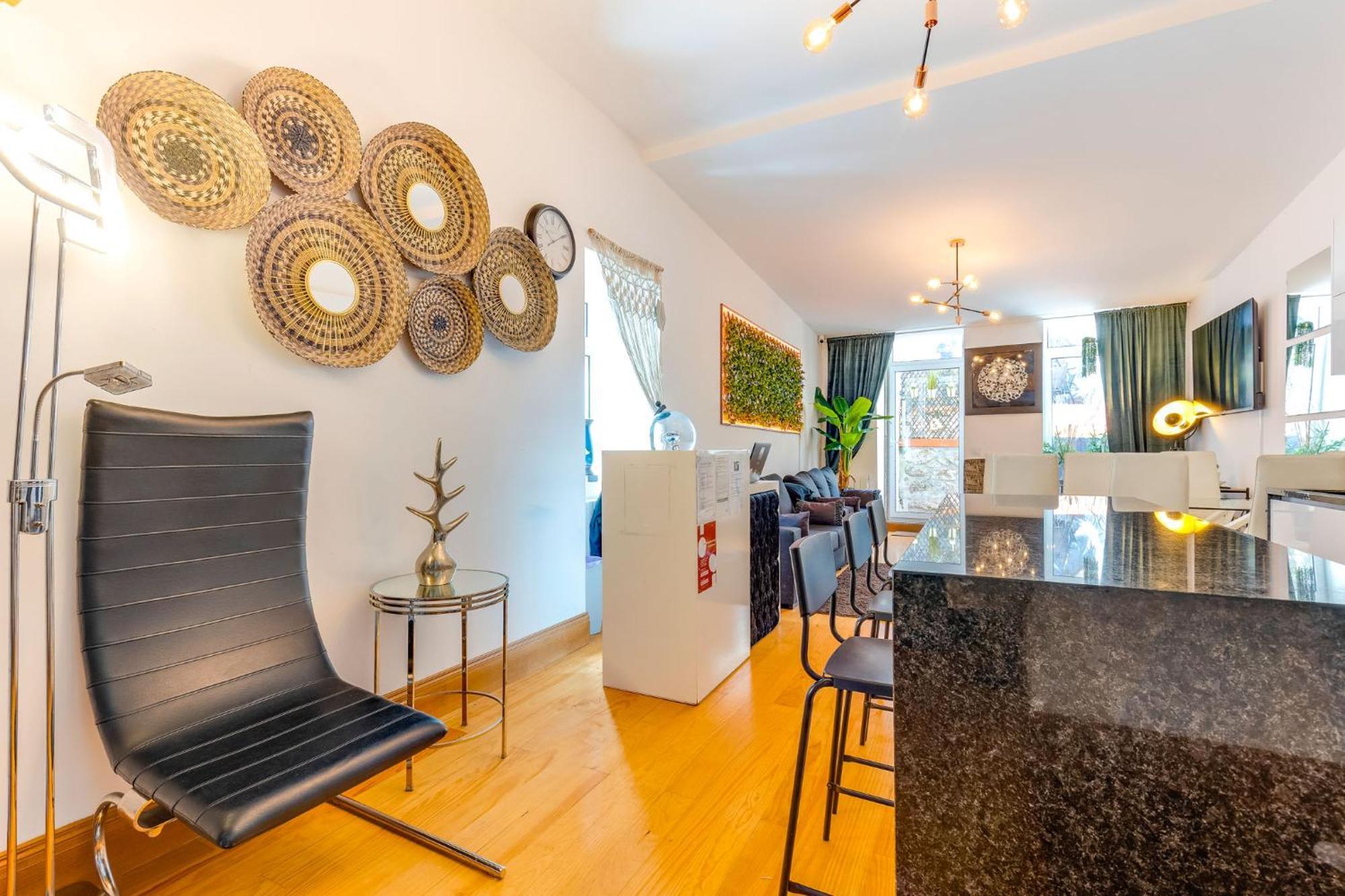 Cozy Nest Hostel Porto Ngoại thất bức ảnh