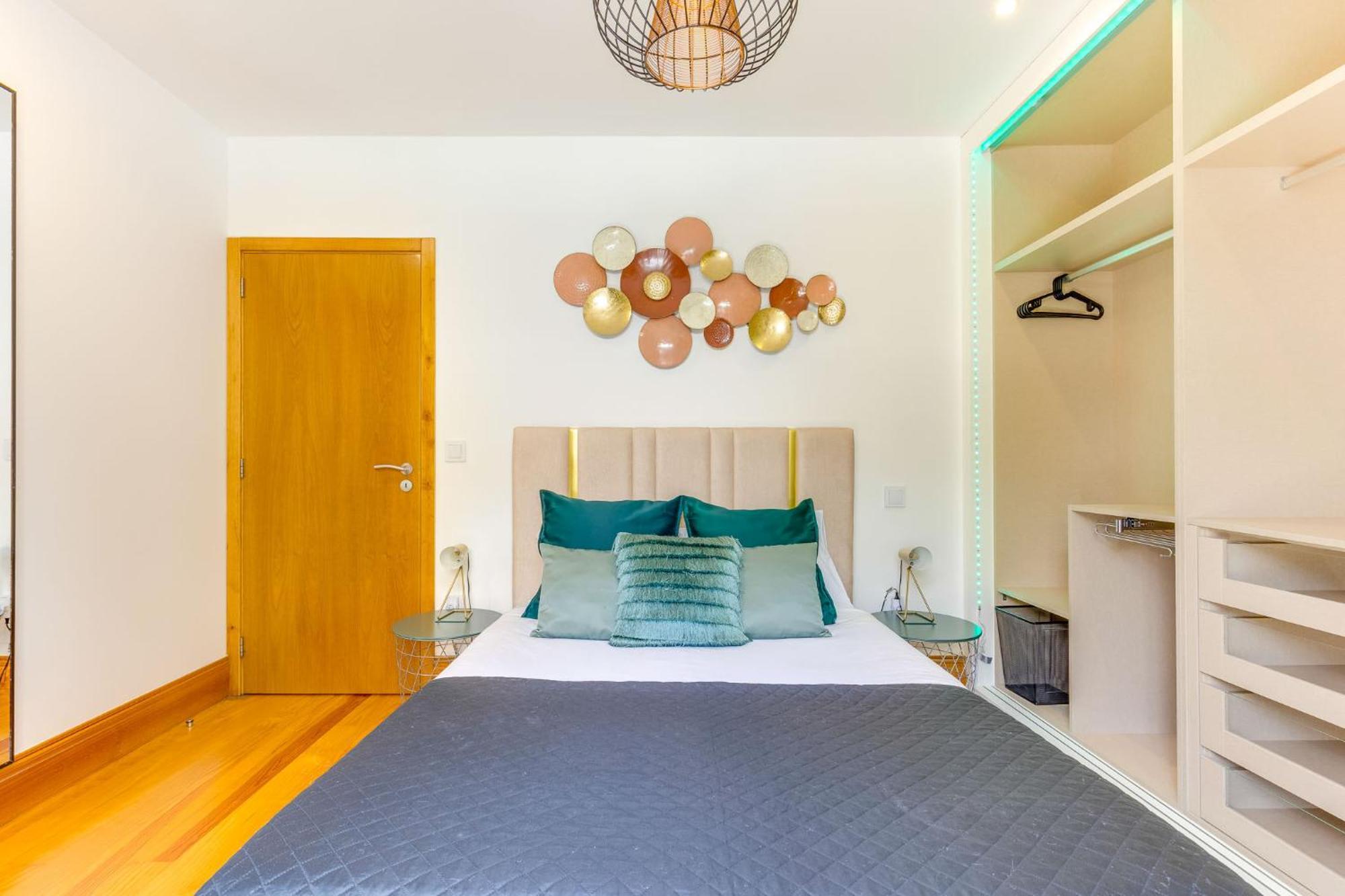 Cozy Nest Hostel Porto Ngoại thất bức ảnh