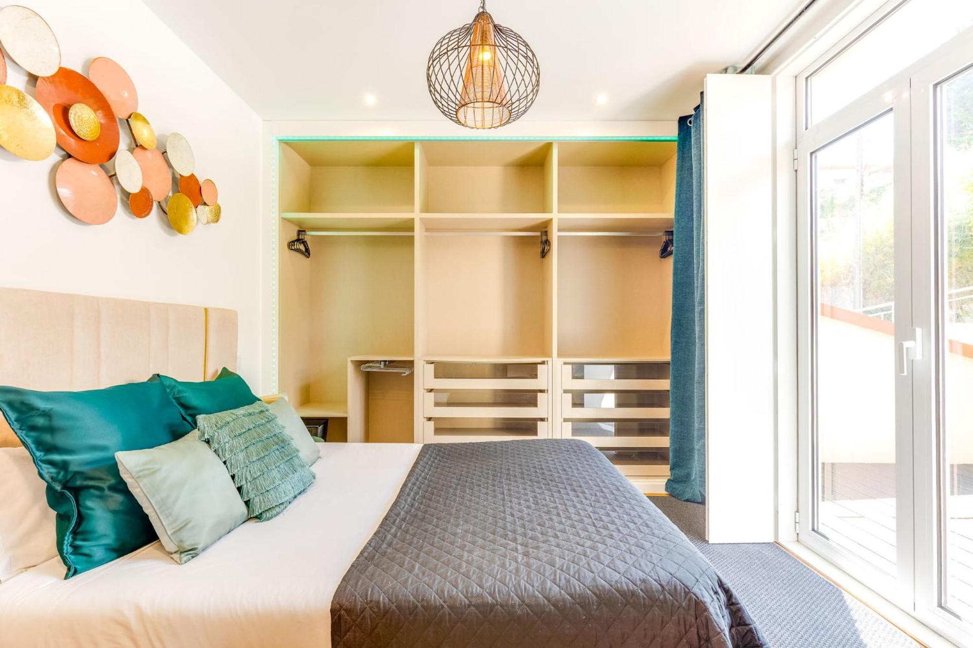 Cozy Nest Hostel Porto Ngoại thất bức ảnh