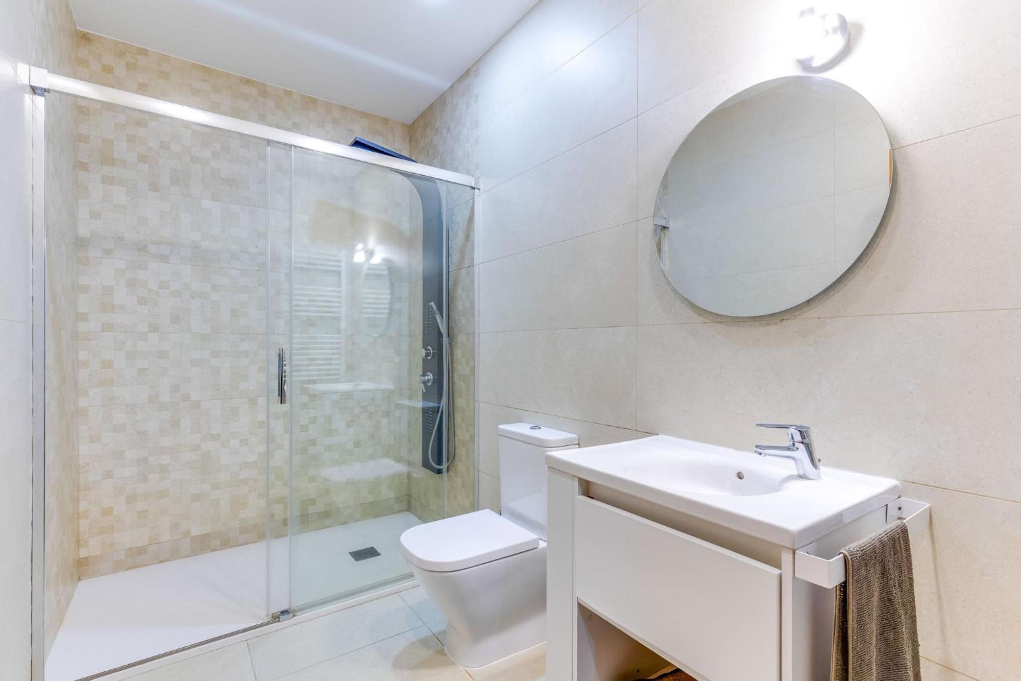 Cozy Nest Hostel Porto Ngoại thất bức ảnh